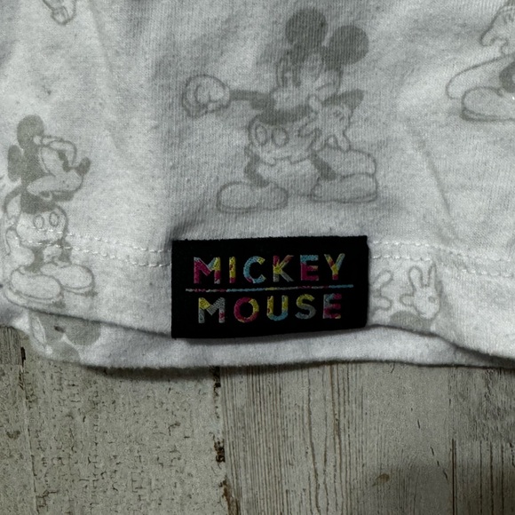 Disney Mickey Mouse Tee Shirt‎ Medium - Picture 3 of 6